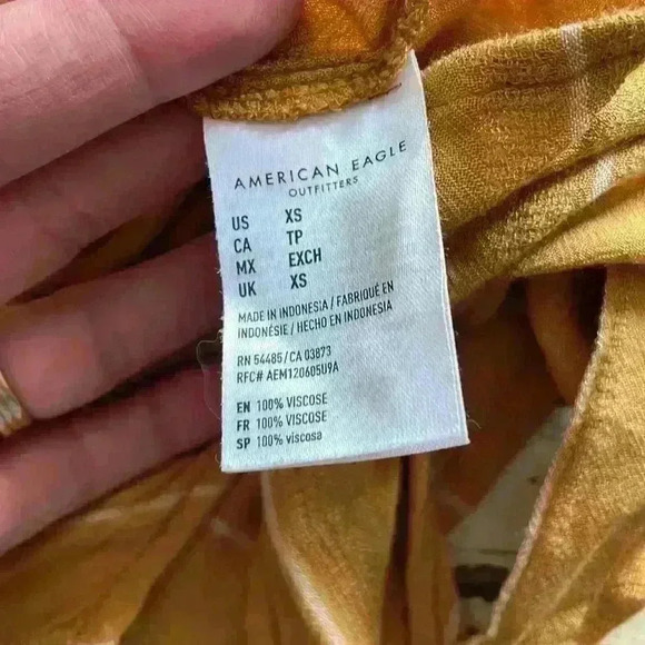 American Eagle button-down blouse extra small - Picture 6 of 10